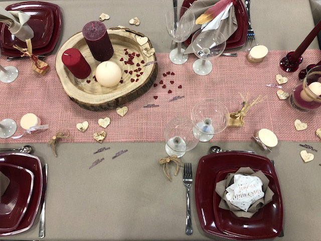 Une Table D Anniversaire Nature Aux Accents Bordeaux L Entrepot De La Fete Une Table D Anniversaire Nature Aux Accents Bordeaux L Entrepot De La Fete